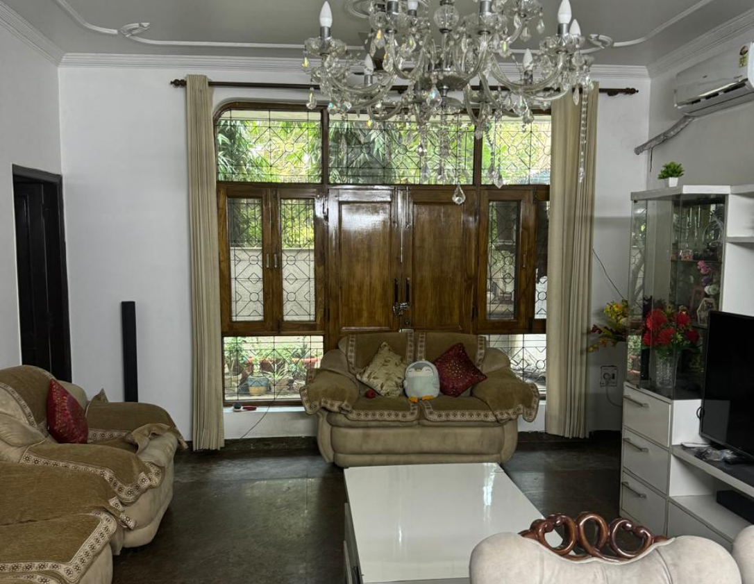 6bhk Kothi for Sale in Sector 39 Noida