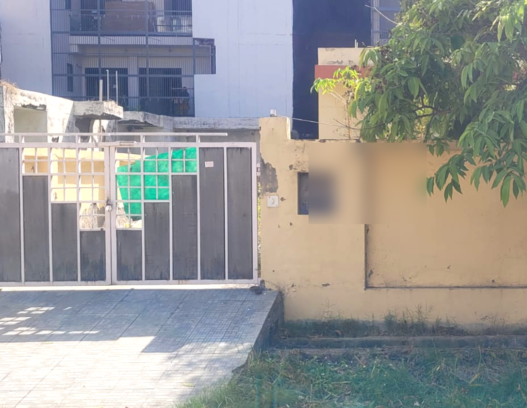 Plot for sale in Sector 72 Noida